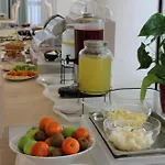 Отель Royal Plaza Римини