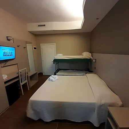 皇家广场酒店 酒店 里米尼