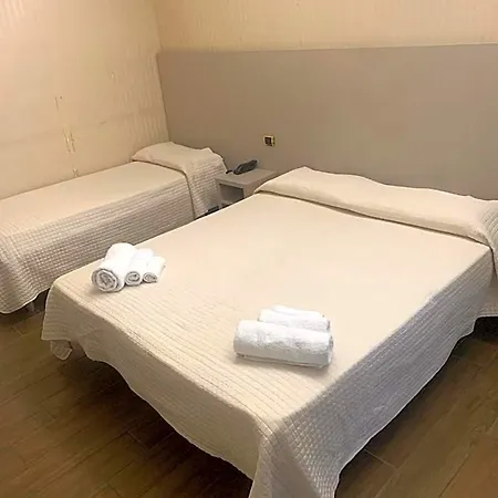 皇家广场酒店
