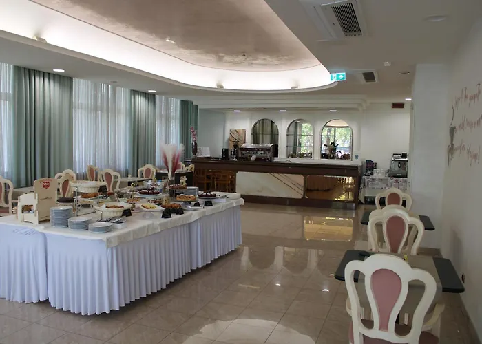 Royal Plaza 4* Rímini