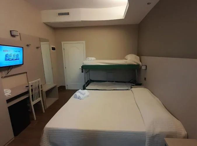 로얄 플라자 호텔 4*